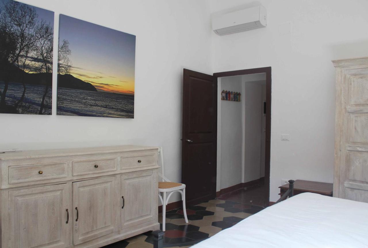 Castello Di Populonia Villa A Mare ภายนอก รูปภาพ