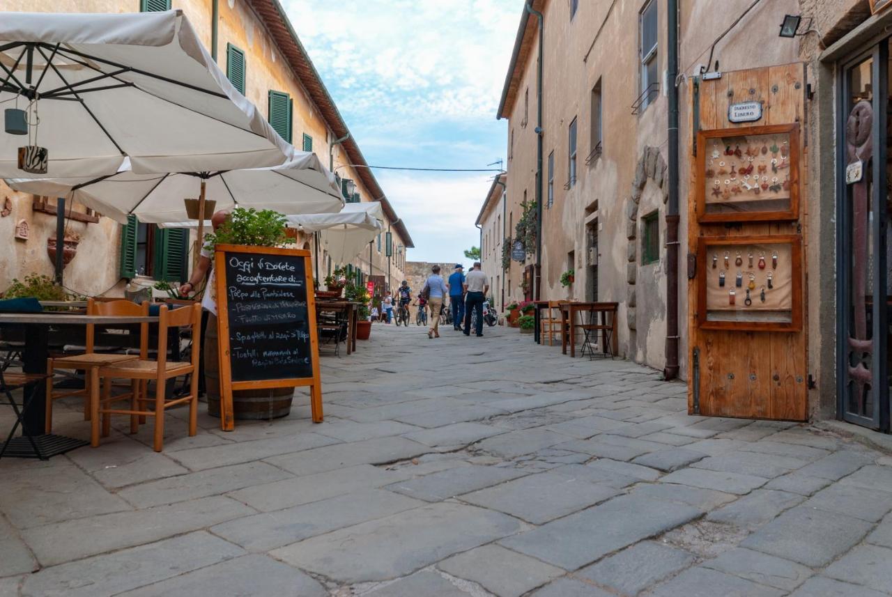 Castello Di Populonia Villa A Mare ภายนอก รูปภาพ