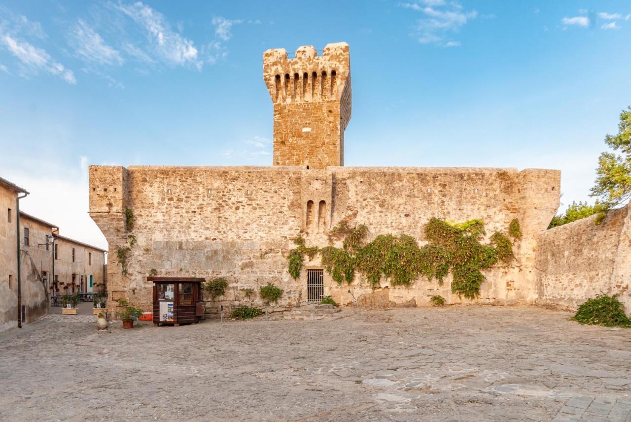 Castello Di Populonia Villa A Mare ภายนอก รูปภาพ