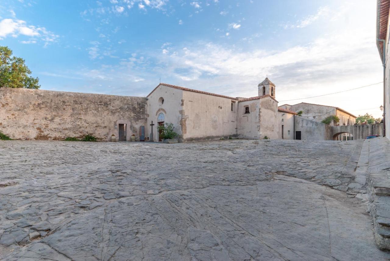 Castello Di Populonia Villa A Mare ภายนอก รูปภาพ